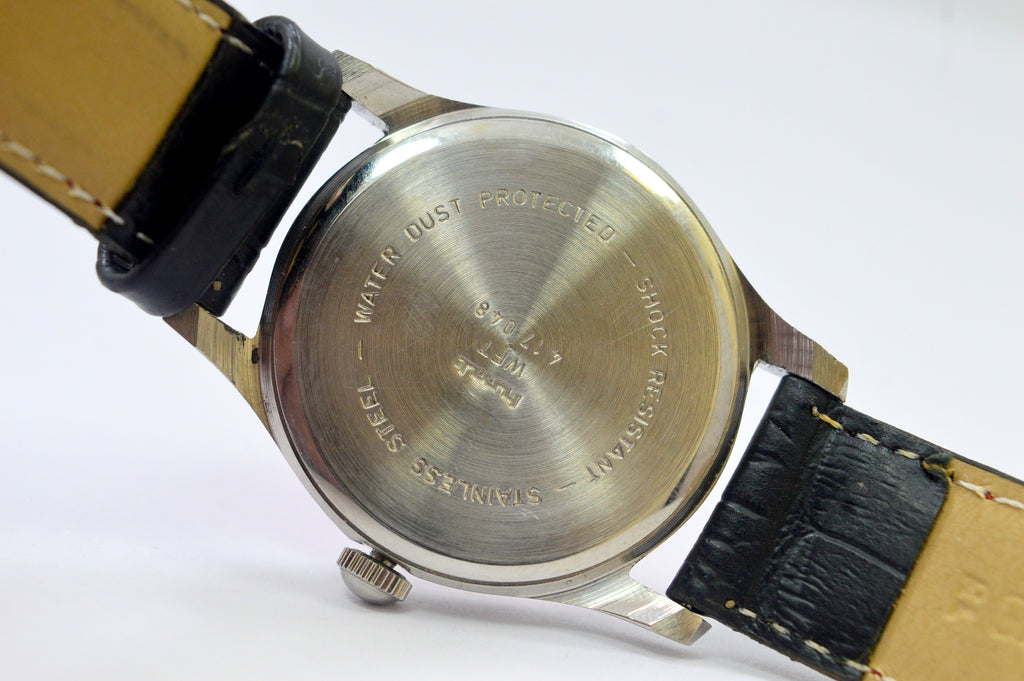 Hmt janata Red Dial Hindi Figures Anloag 17 Jewels Analog Wrist Watch For Men's