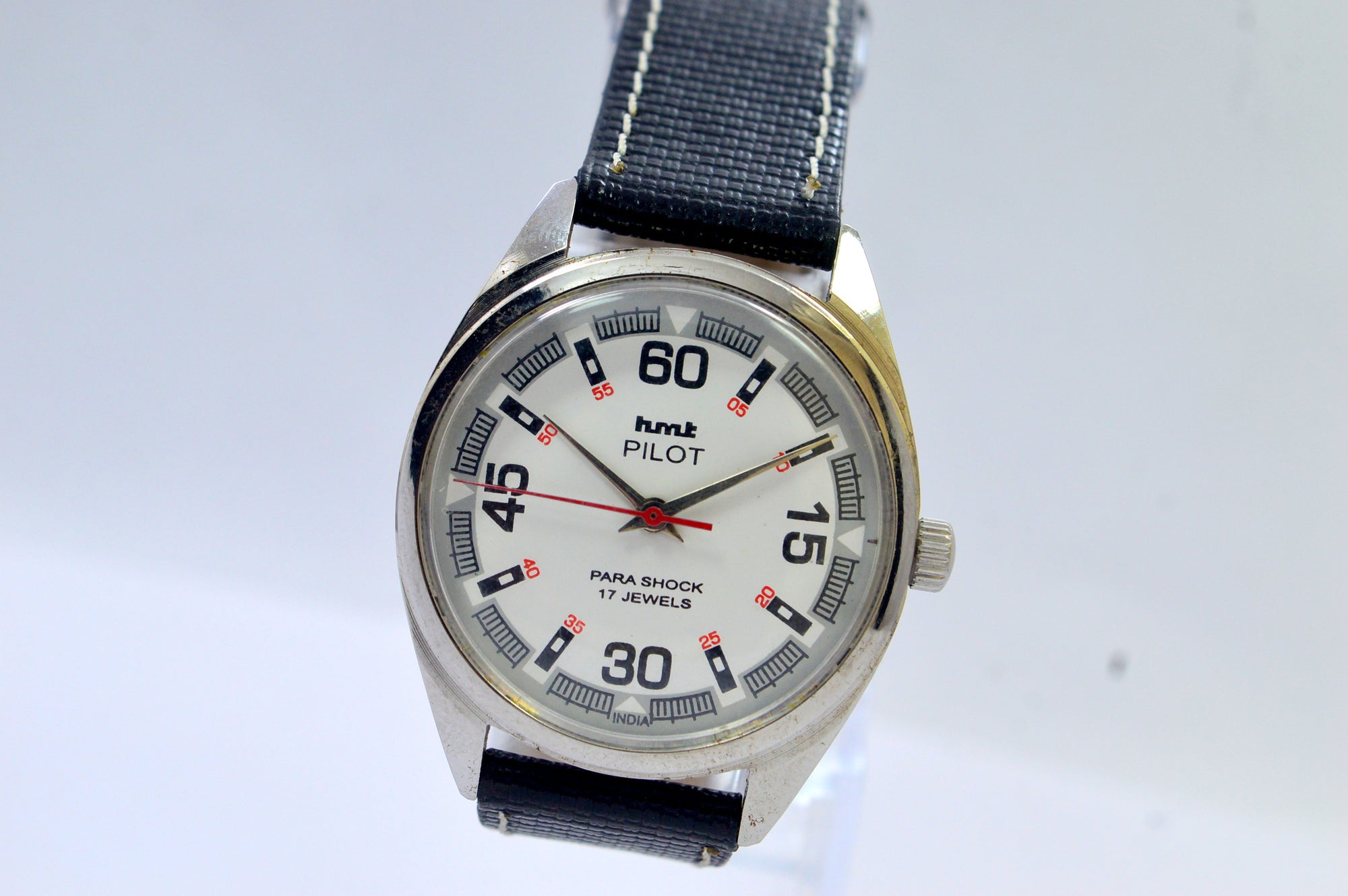 Hmt Pilot White Dial 17 Jewels Analog Wrist Watch For Men's