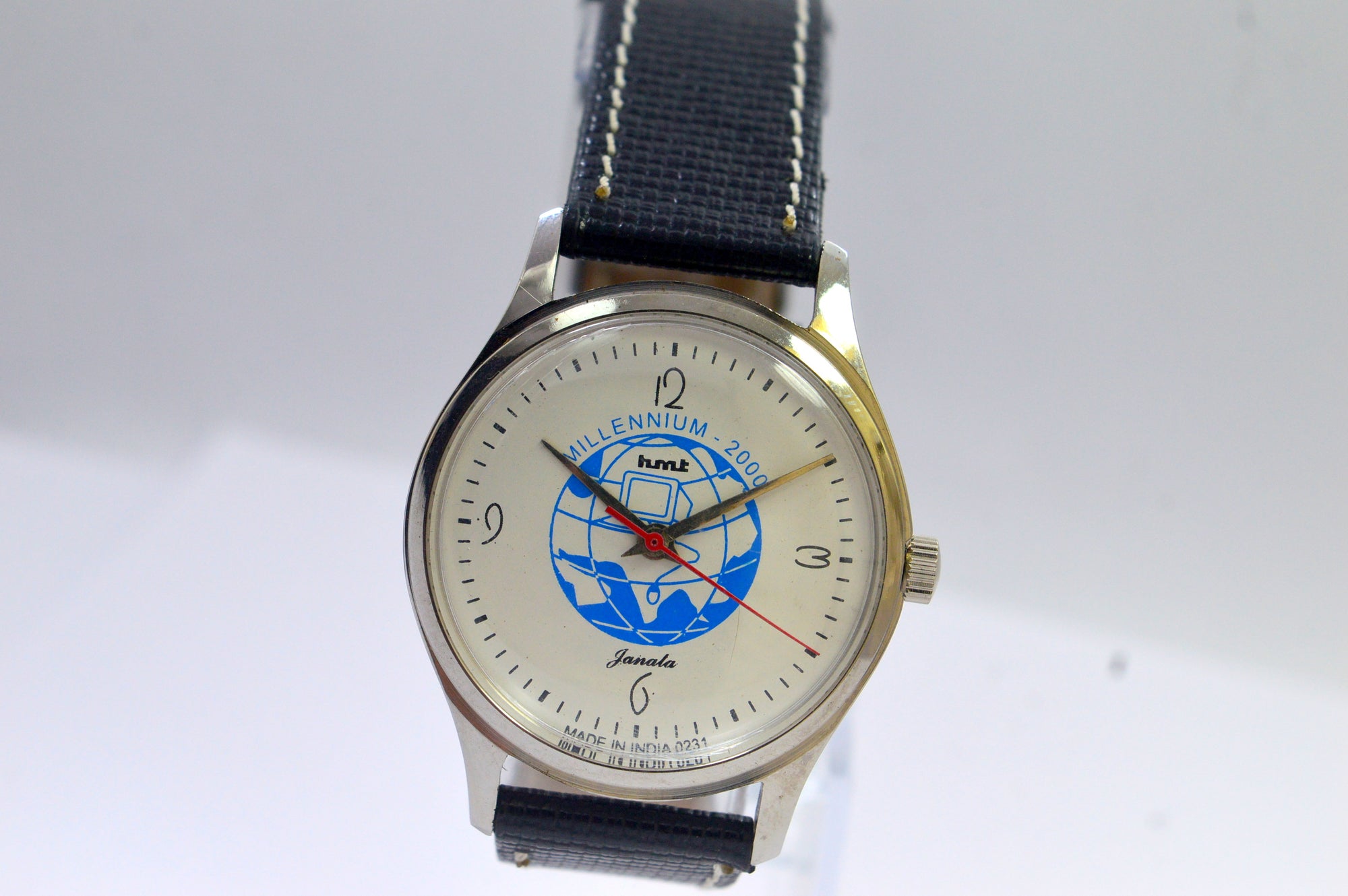 Hmt Janata White Dial 17 Jewels Analog Wrist Watch For Men