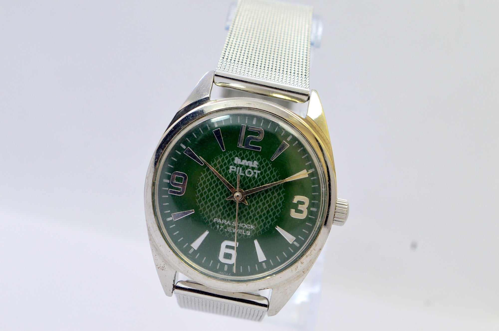 Hmt Pilot Green Dial 17 Jewels Analog Wrist Watch For Men