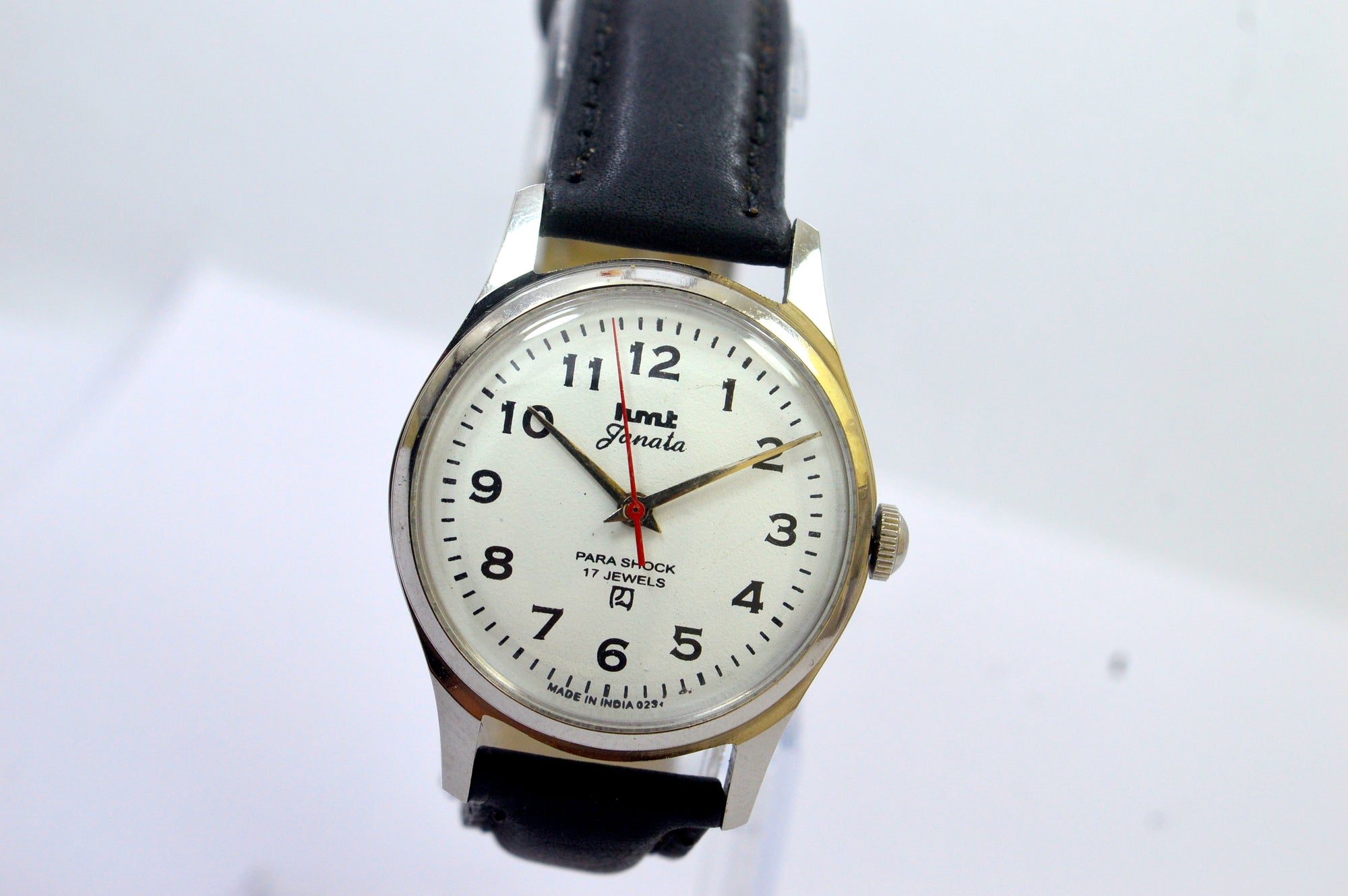 Hmt Janata White Dial Analog 17 Jewels Wrist Watch For Men