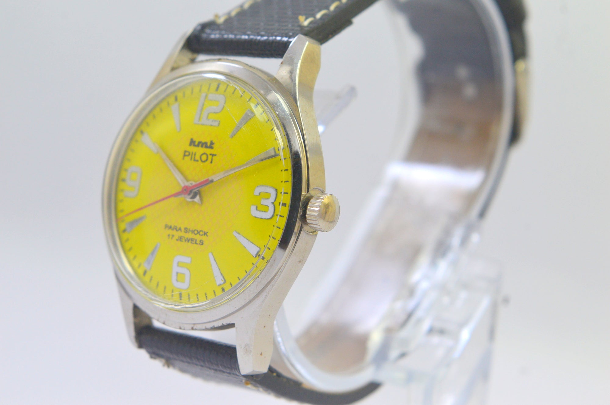 Hmt Pilot Yellow Dial 17 Jewels Analog Wrist Watch For Men