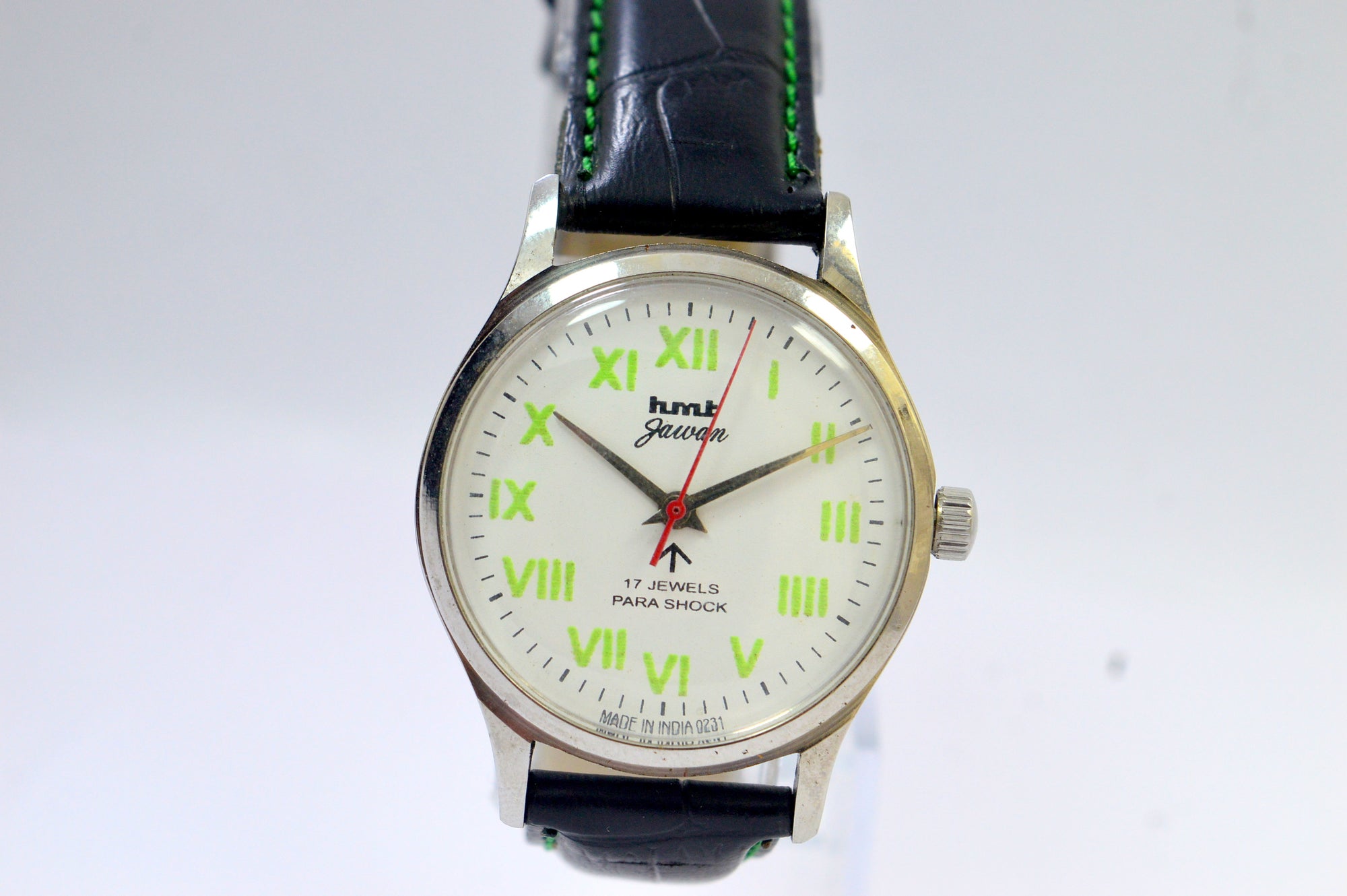 Hmt Jawan White Dial 17 Jewels Analog Wrist Watch For Men
