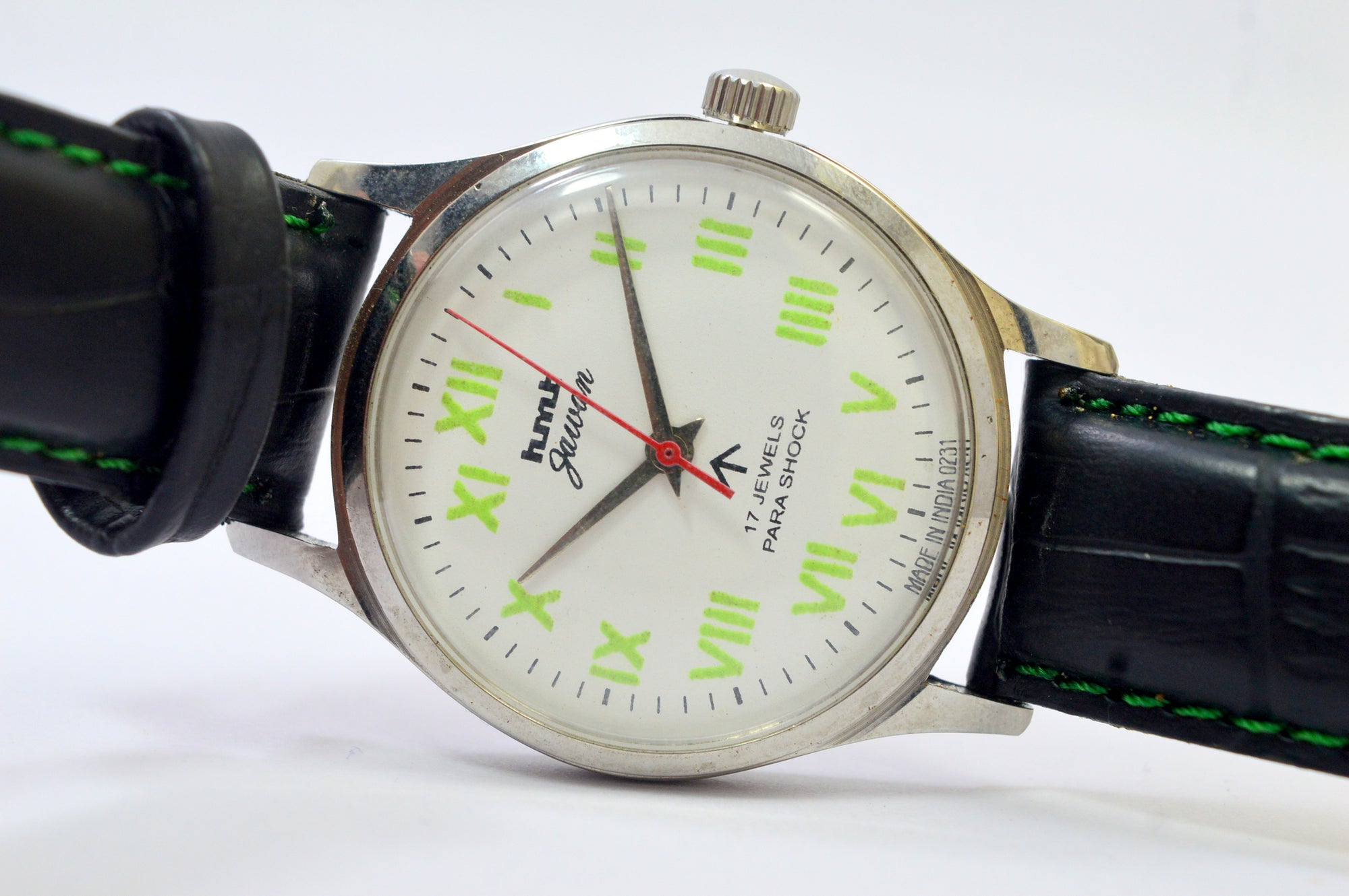 Hmt Jawan White Dial 17 Jewels Analog Wrist Watch For Men